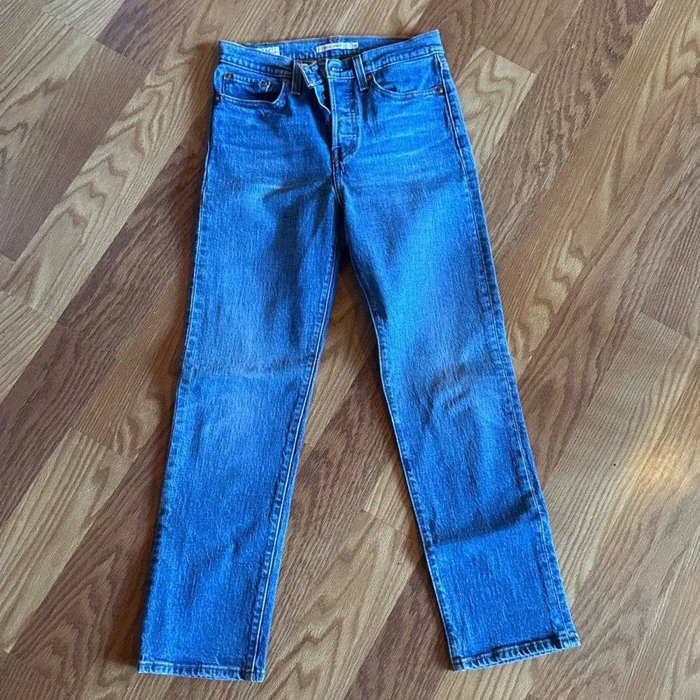 Levi’s Wedgie Straight